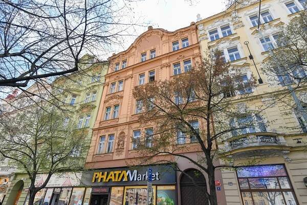 náměstí Bratří Synků, Nusle - Praha 4 | Prodej, Bytový dům, 1 807 m²