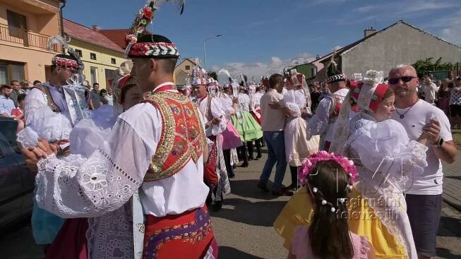 Svatojakubská mája až do oblak zvala na hody v Moravské Nové Vsi