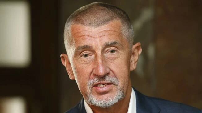 Babiš: Nutí mě, abych převedl Agrofert na manželku jako Jurečka