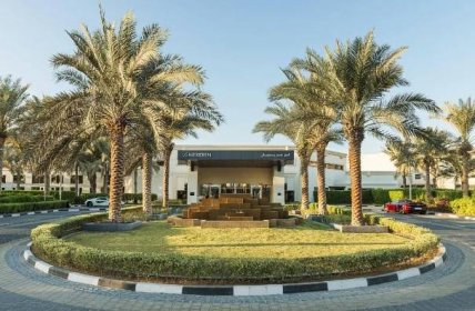 Le Meridien Dubai Hotel & Conference Centre | CK Sinimar