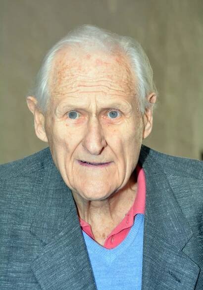 Herec Peter Vaughan zemřel.