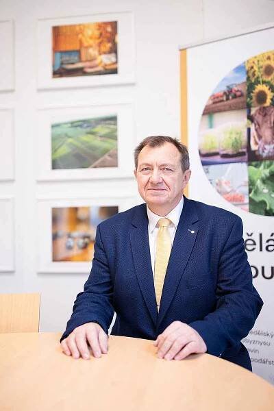 Profesor Jan Mareš se stal novým rektorem Mendelovy univerzity.