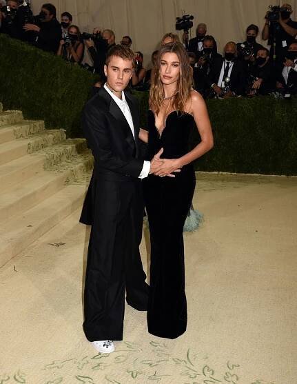 Justin Bieber si hlídal bříško manželky Hailey: Nemohou se dočkat prvního miminka?