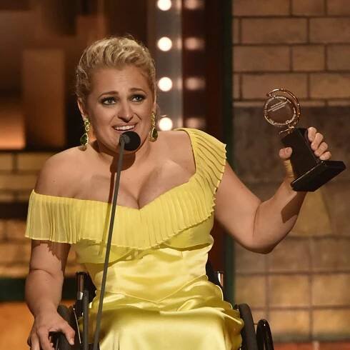 Profile Pic Ali Stroker