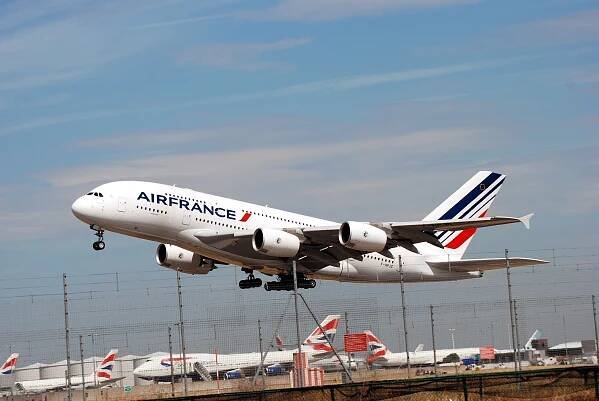 Soubor:Air France A380 (4808577509).jpg – Wikipedie
