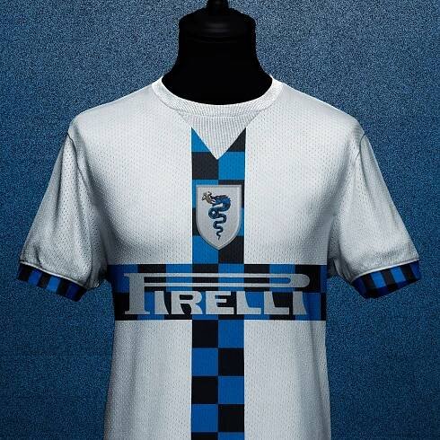 alberto mariani - Inter Fake Vintage Concept
