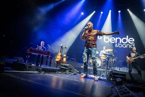 Petr Bende s kapelou jsou hosté na PAĽO HABERA & TEAM TOUR 100 - magazin.promuziku.cz 