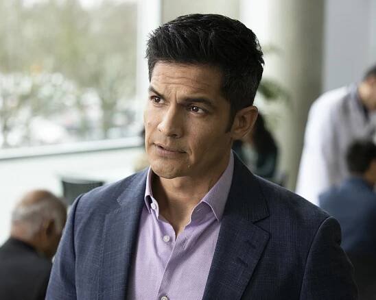Dobrý doktor - Zhroucení - Z filmu - Nicholas Gonzalez