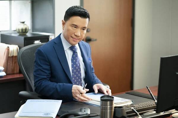 Reggie Lee - All Rise - Merrily We Ride Along - Z filmu