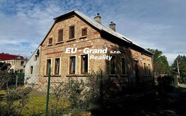 Rodinné domy, Chřibská, 320 m²