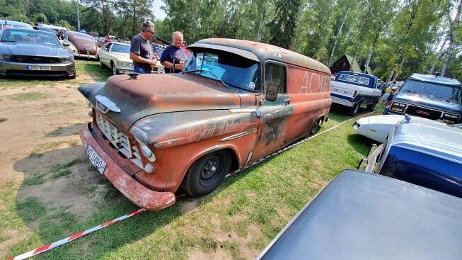 Hradecká V8, Hradec Králové - Fotky