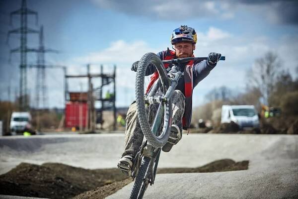 Když legenda staví bikepark: Michal Maroši je na projekt Jahodnice pyšný