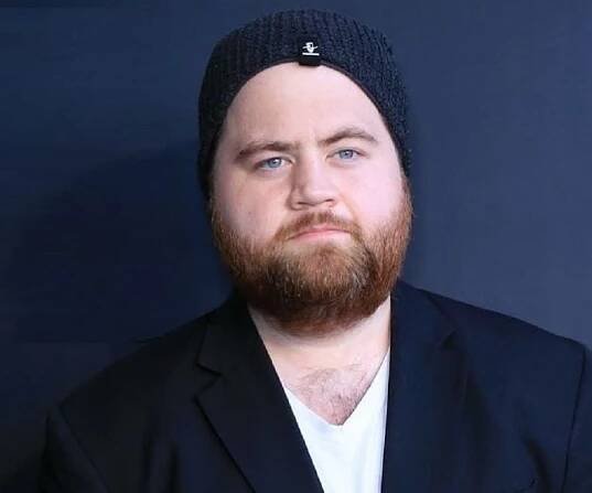Paul Walter Hauser Biography - Facts, Childhood, Family Life & Achievements