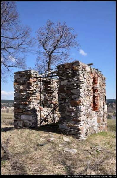 Hrady, tvrze, zámky a zříceniny – Fotografie z roku 2022 – 13.část / hrady-zriceniny.cz
