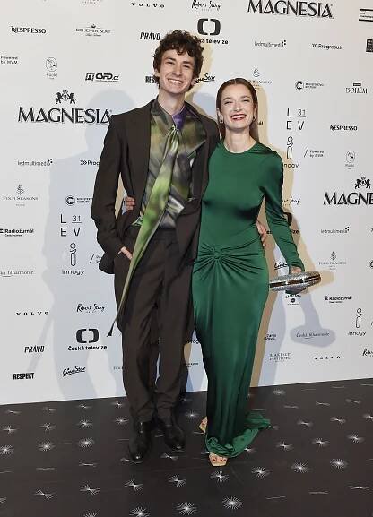 Mladší bratr krásné Mariky Šoposké jde z role do role: Nominace na Českého lva byla další meta
