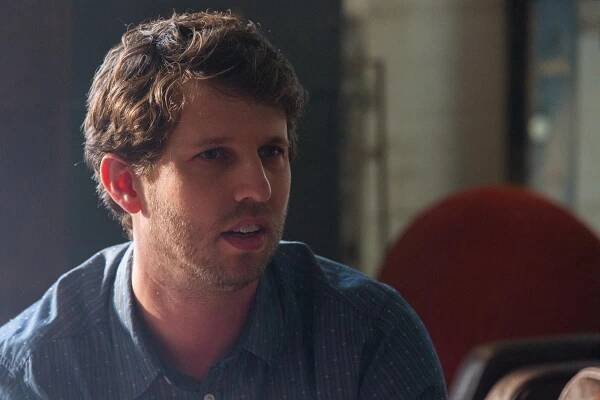 Motiv - Zmizelý policista - Z filmu - Jon Heder