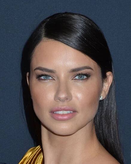 adriana-lima-iwc-schaffhausen-for-the-love-of-cinema-gala-at-tribeca-2017-9