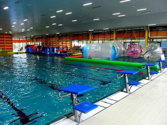 Akce s vodními atrakcemi 1.9.2013 | Aquacentrum Šutka 