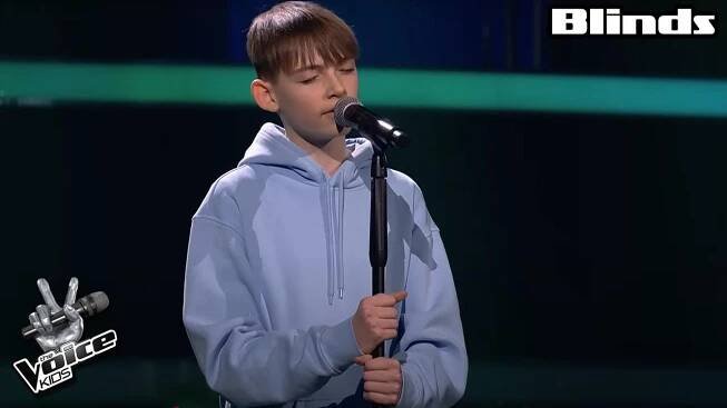 Justin Bieber - "Lonely" (Luca)