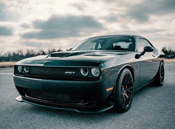 Jízda Dodge Challenger SRT Hellcat Widebody v Brně