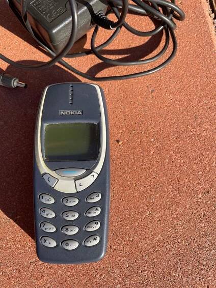 Nokia - Mobily a chytrá elektronika