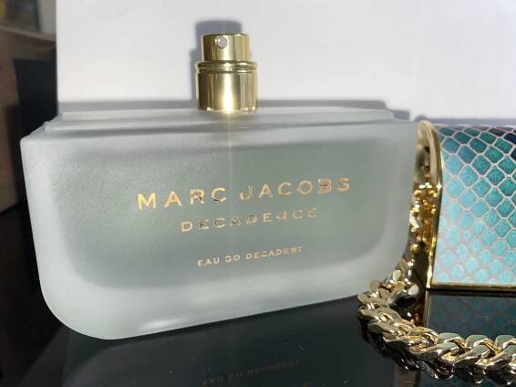 Marc Jacobs Decadence Eau So Decadent Eau de Toilette 100 ml - Obrázek 8