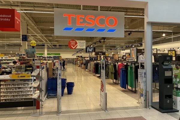 Tesco Extra Skalka foto 1