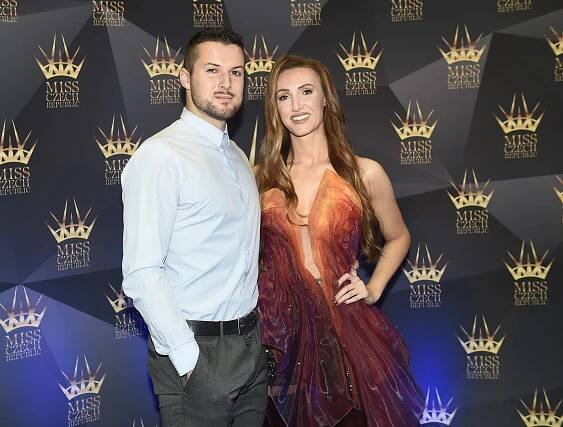 Místo svatby rozchod po 8 a půl letech: Ředitelka Miss Makarenko a hokejista Bahenský už nejsou pár!