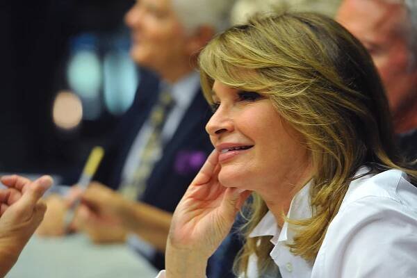 Deidre Hall - Actress