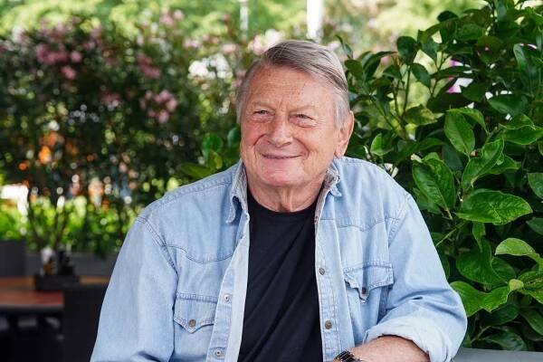 Josef Dvořák přiznává: Svedla mě manželka. Společně se otužují čtyřicet let