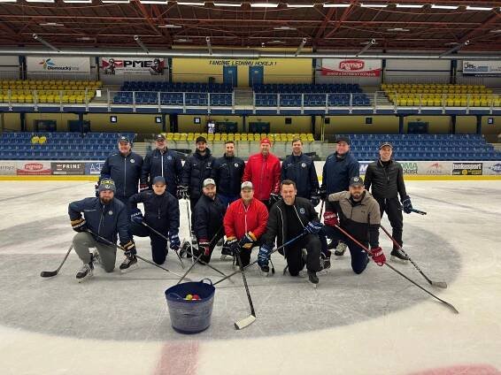HC ZUBR Přerov - Tréninky, zápasy i kvalitní turnaj. Hokejová přípravka Zubrů má nabitý konec sezony