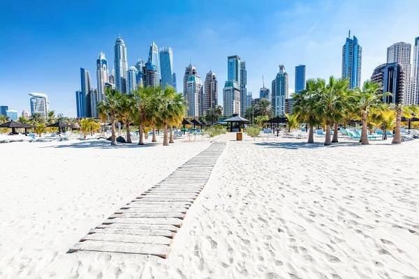 AFP: V Dubaji kvůli prudkému nárůstu teplot zřizují noční pláže - Fotografie 'Ilustrační fotografie. zdroj:istock.com'