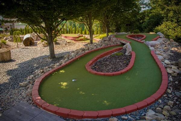 Adventure Golf - Sportovní areál za sokolovnou Litomyšl