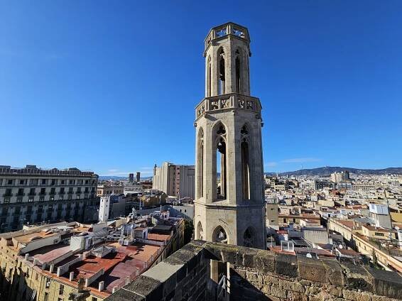 Výhled ze střechy kostela Santa Maria del Mar