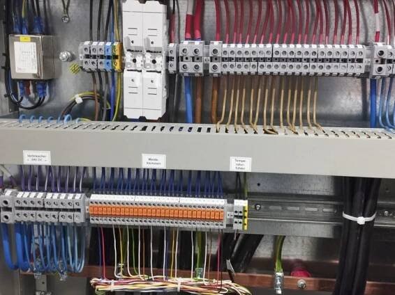 Alma Elektromontage – elektroinstalace | silnoproud | slaboproud | osvětlení
