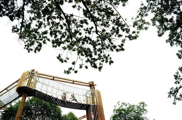 Mostecký Funpark na Šibeníku se během měsíčního provozu vylepšil. Největší změnou jsou upravené cesty.