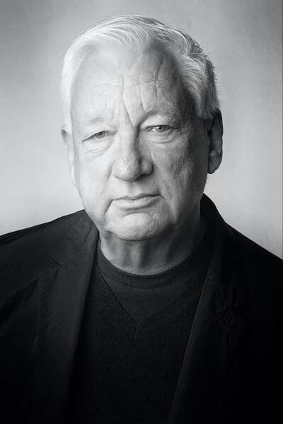 Portrait of Michael Craig-Martin