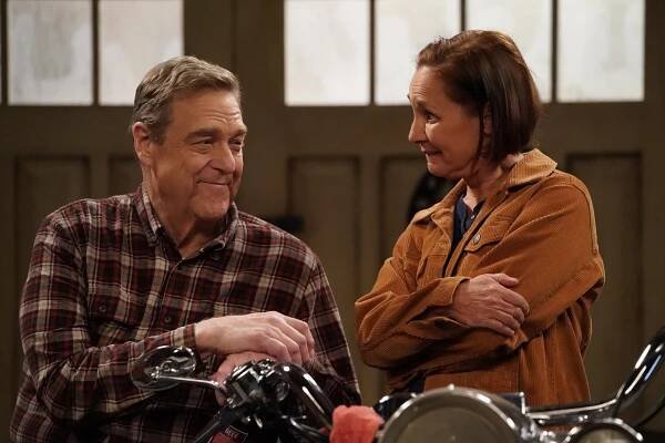 The Conners - The Icewoman Cometh - Z filmu - John Goodman, Laurie Metcalf