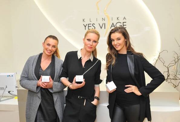 Zleva Alice Bendová, Simona Krainová a Iva Kubelková.