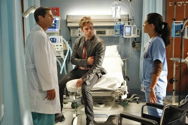 Melrose Place - Shoreline - Z filmu - Thomas Calabro, Shaun Sipos, Stephanie Jacobsen