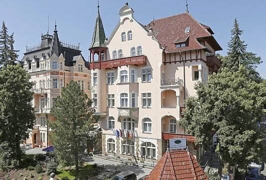 LÁZEŇSKÝ HOTEL VILLA SMETANA - Léčebný pobyt light (VČASNÝ POBYT)