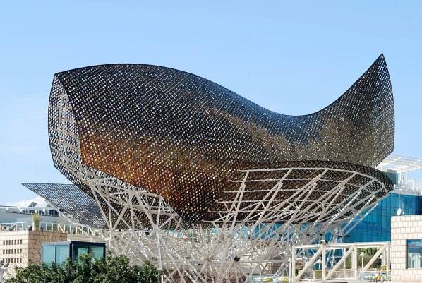 Fish Sculpture by Marina in Barcelona, Spain.