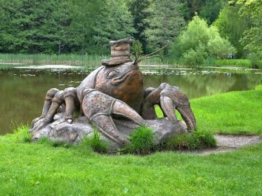 Tip na výlet: Putujte Vysočinou za sochami Michala Olšiaka