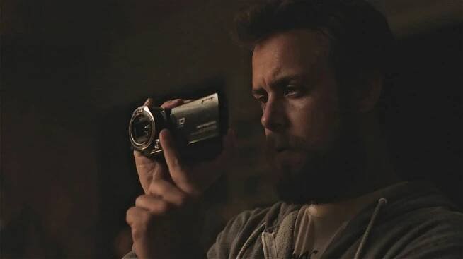 Chris Osborn - Exists - Z filmu