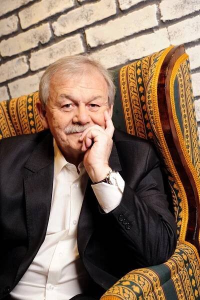 TýTý 2013, natáčení kampaně ve studiu 5 na Kavčích Horách, Karel Šíp