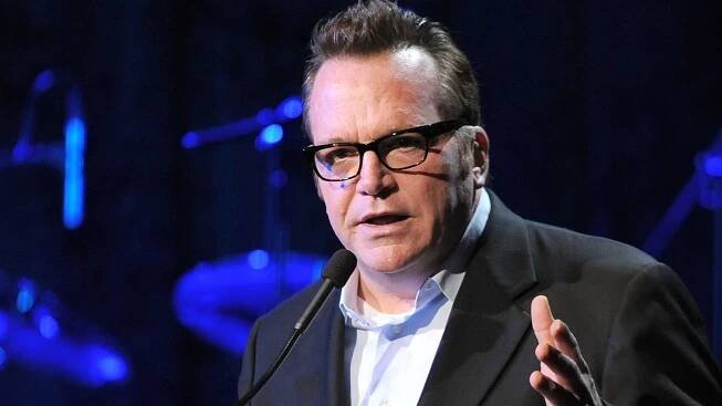 Tom Arnold: Roseanne Barr Is 'Obviously' a Racist