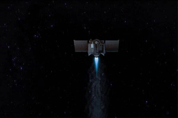 Sonda OSIRIS-REx se vrací zpátky na Zemi