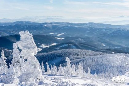 Sněhovým královstvím na Lysou horu, královnu Moravskoslezských Beskyd | Horama