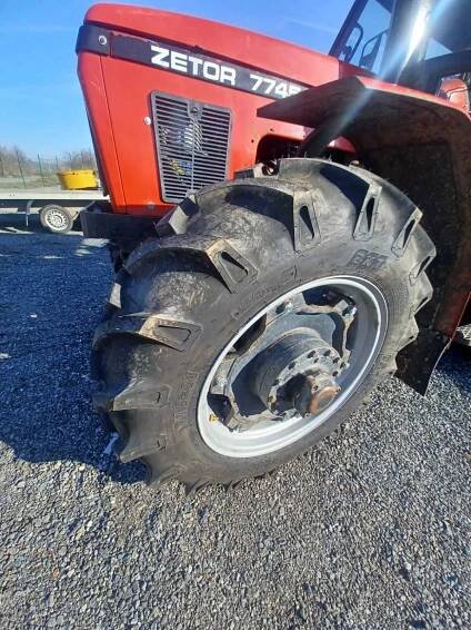 Traktor ZETOR 7745 | Agro Trnava