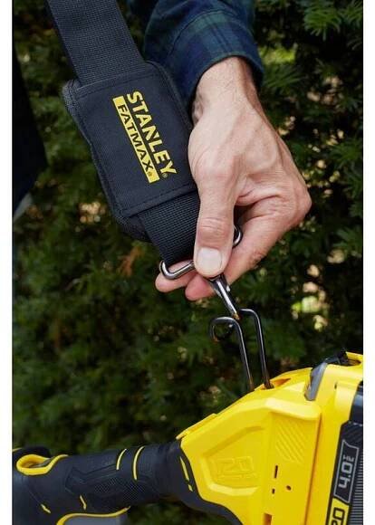 STANLEY SFMCPH845B-XJ V20 Aku nůžky na živý plot 45cm na tyči (18V/bez aku a nabíječky)